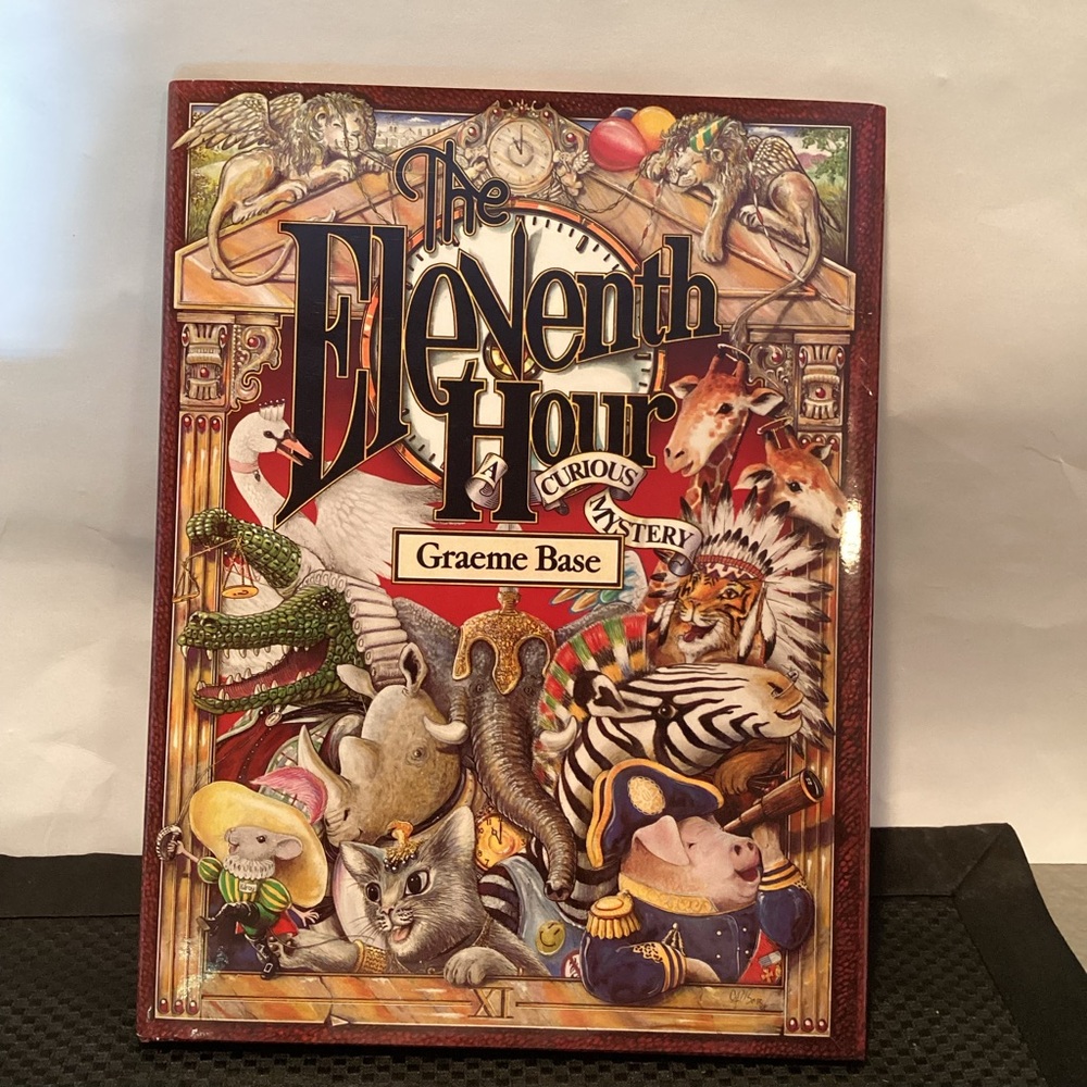 The Eleventh Hour: A Curious Mystery by Graeme Base, 🆕 a picture book whodunit